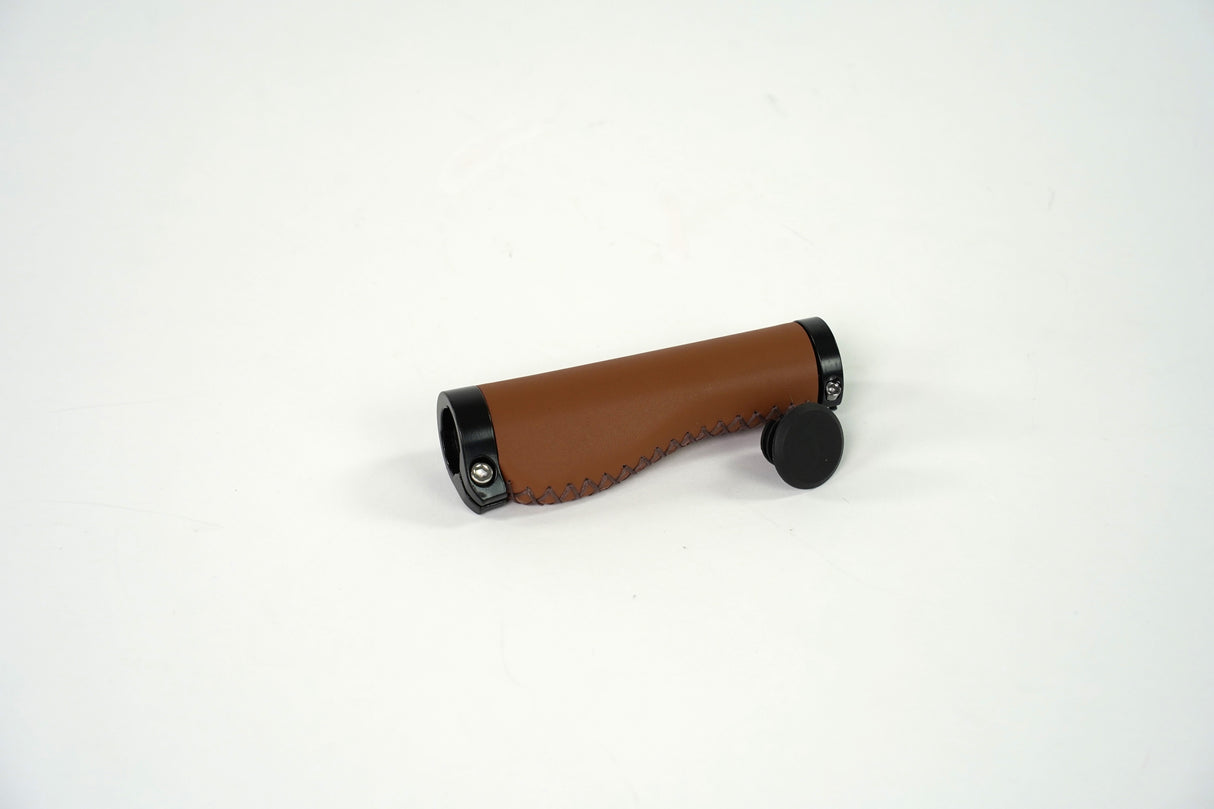 Handgrip, Right-850/851